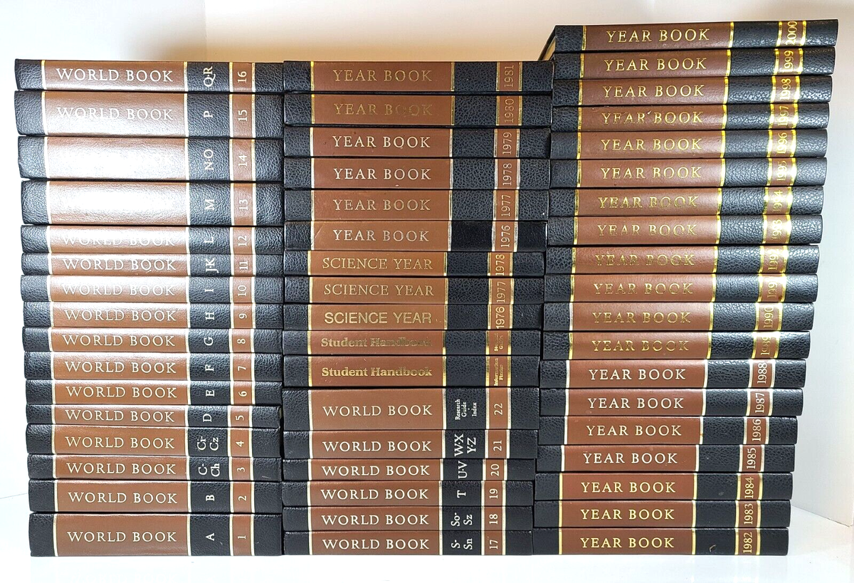The World Encyclopedia Complete Set 1975 52 Volumes W/Year Books