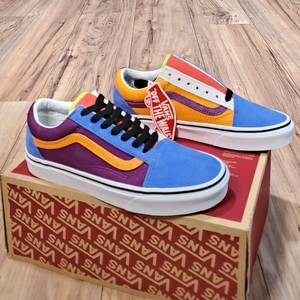 how to clean white sneakers that turned yellow