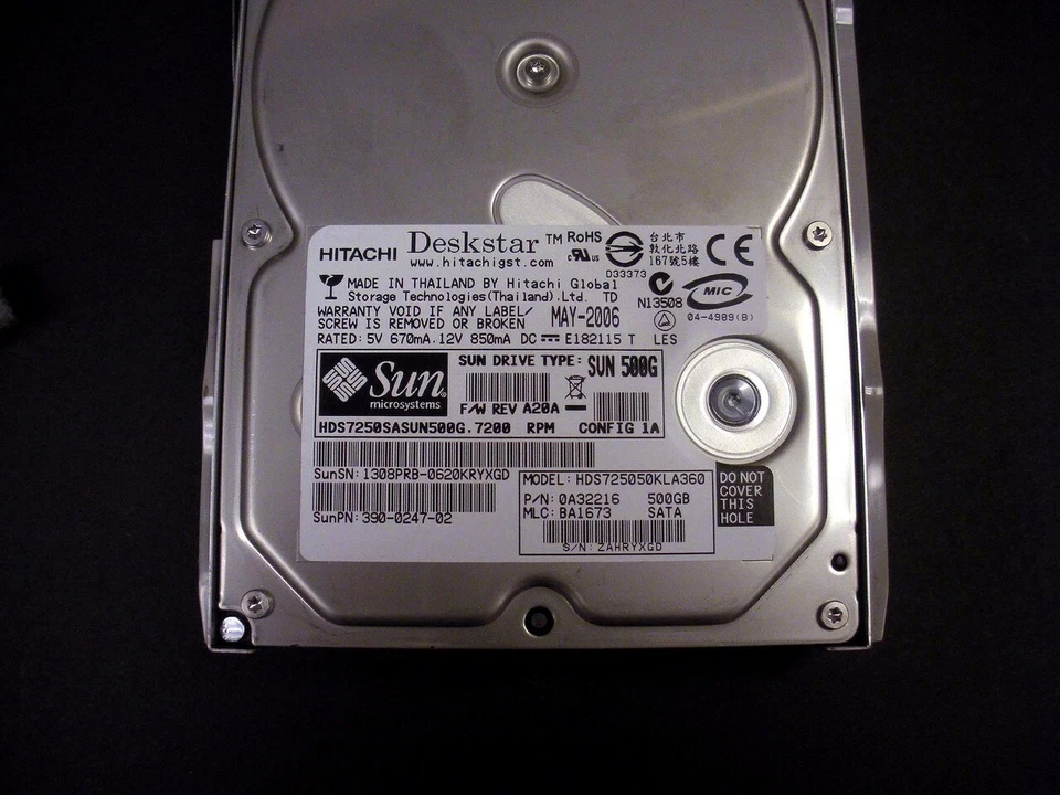 Sun 390-0247, Hitachi 0A32216, 500GB 7.2K SATA Hard Drive - Image 3 of 3