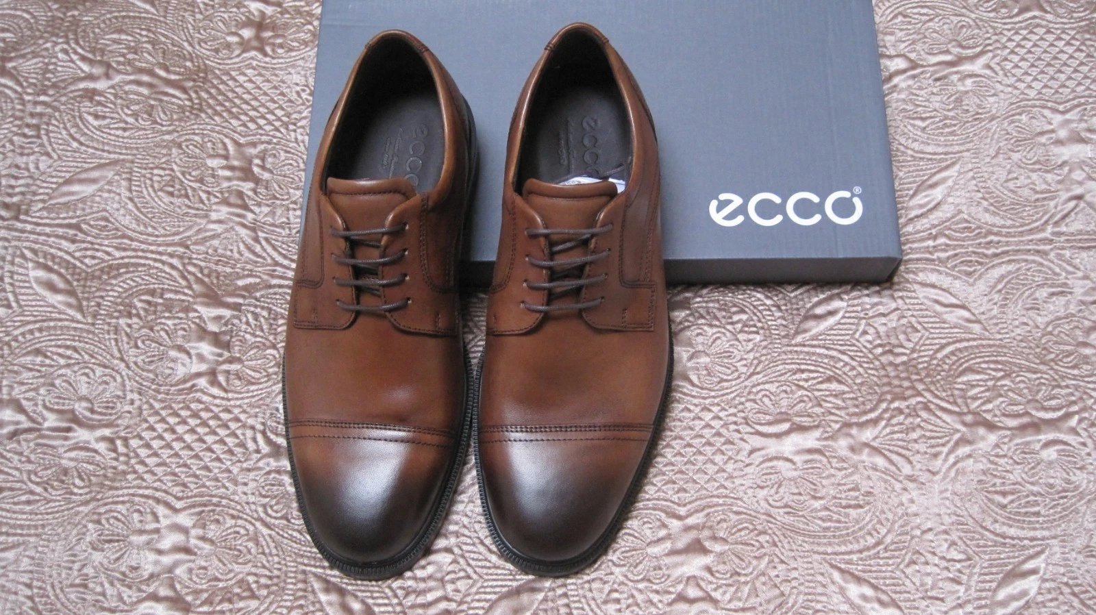 ECCO NEW IN BOX Men's Lisbon Amber Cap Toe Tie Oxford Size EU 41(US 7 7.5)