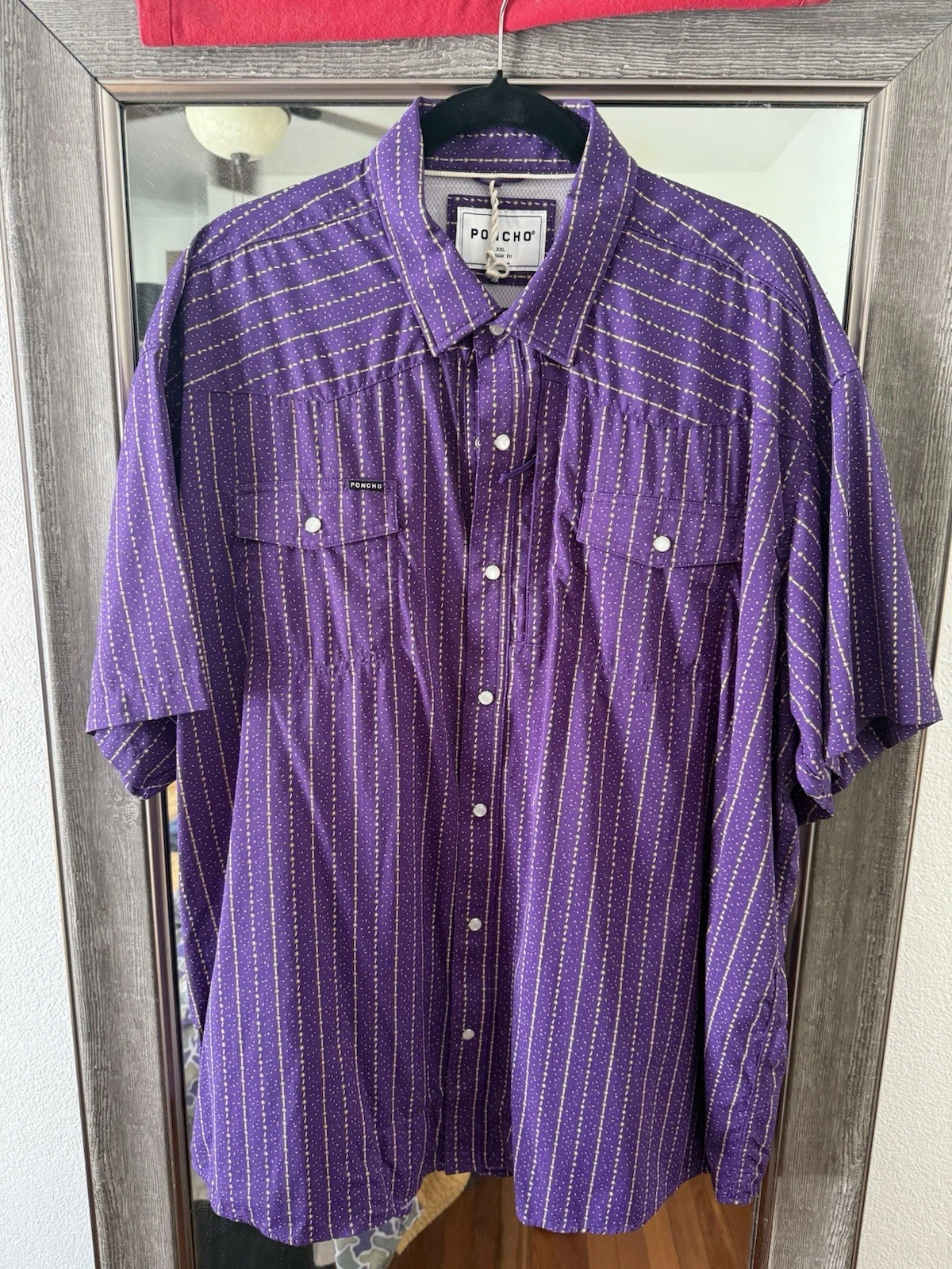 Poncho LSU Shirt XXL
Opens in a new window or tab