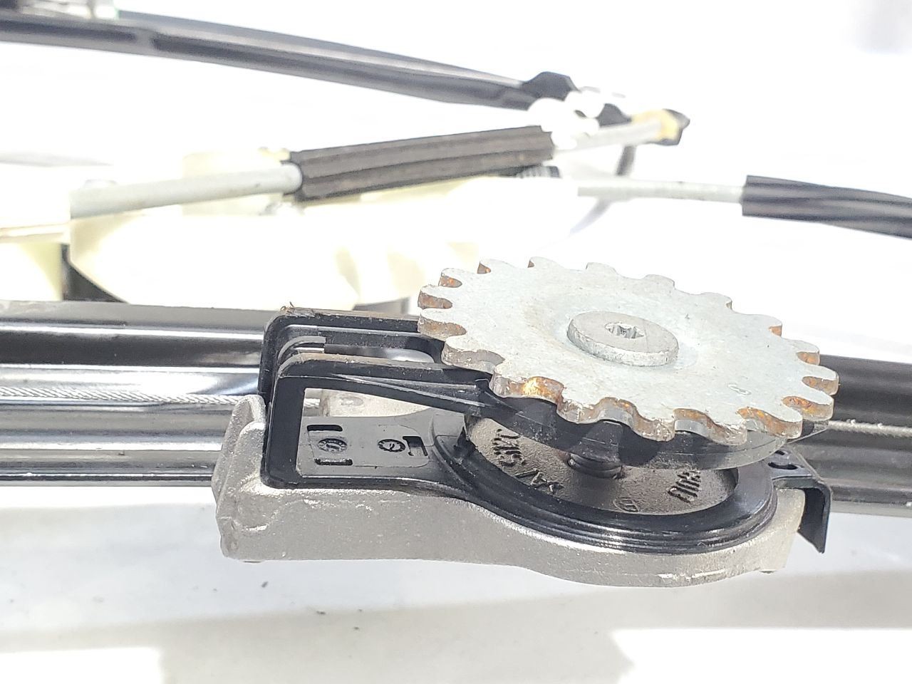 2017 2020 Maserati Levante OEM Left Rear Door Window Regulator 670032861