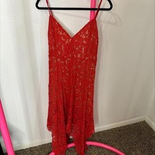 LULUS RED LACE MIDI DRESS SIZE MEDIUM