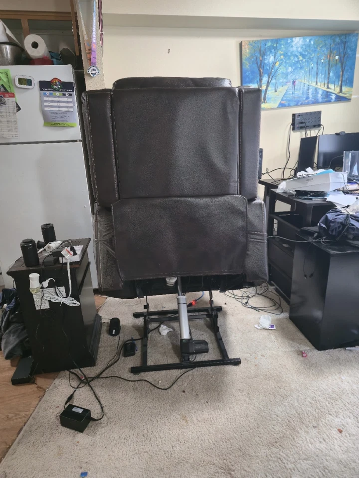 Flexsteel Fabric Lift Chair,  brown - Image 2 of 4