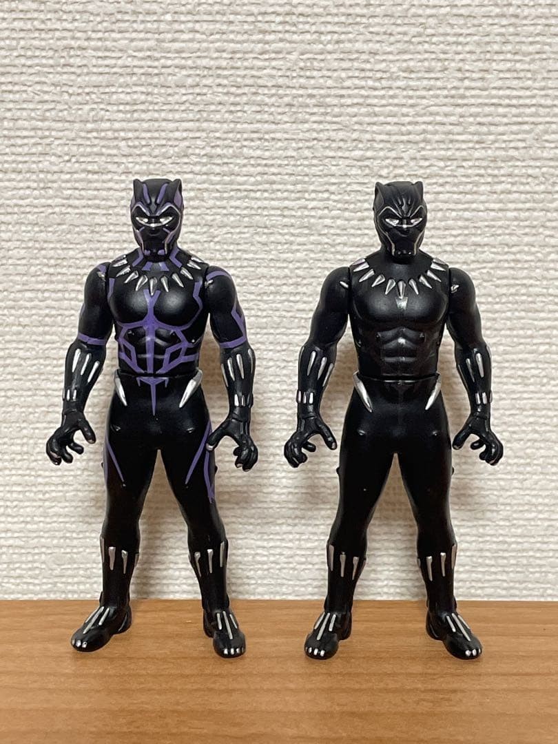Marvel Metacolle Black Panther 2-Pack Set LED Suit Figure, NIB