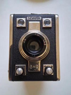 Gevabox 6×9, Boxkamera für 120mm Rollfilm, 1950er Jahre mit Koffer und Anleitung - Bild 1 von 4