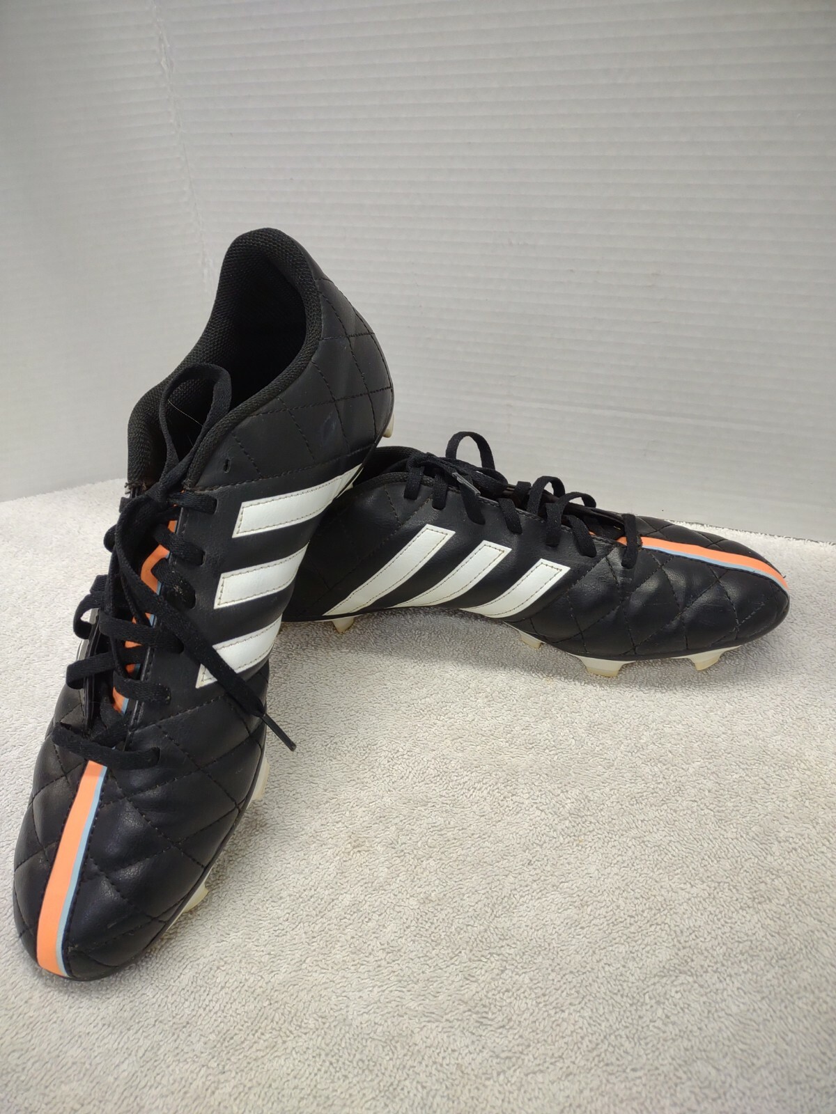 Venta de Botines Adidas Questra | 78 articulos usados