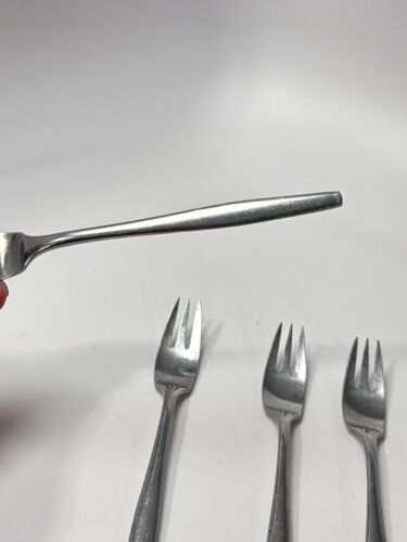 Dansk Variation V Duck Salad Forks 6.5" Stainless Flatware Germany Lot Set 4 - Picture 2 of 5