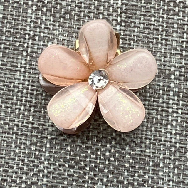 Pinza de pelo rosa flor oro retro estrás acrílico pétalo Barbie niña suave Foto 3 de 4