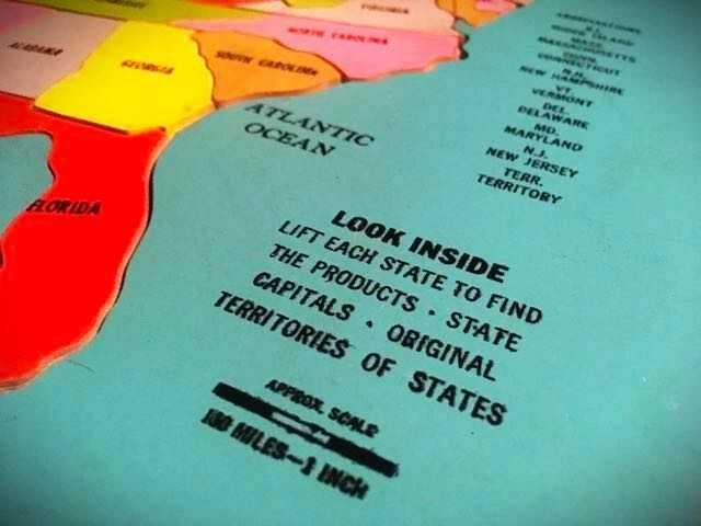 Rompecabezas mapa Estados Unidos vintage años 50 Playskool 49 piezas con incrustaciones de madera Foto 4 de 4