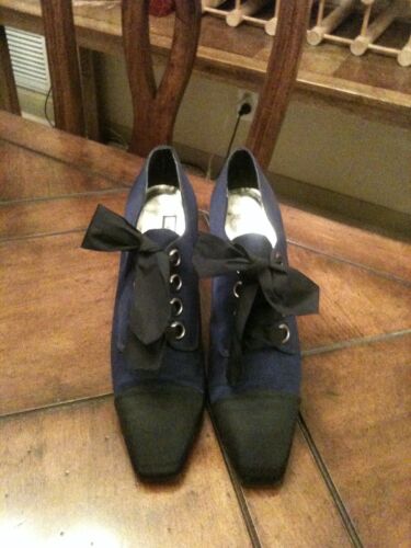 Chanel Vintage Booties  (Fabulous Navy and Black S