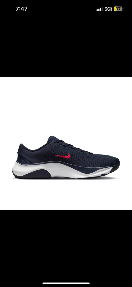 Size 7.5 Nike Men display picture 1
