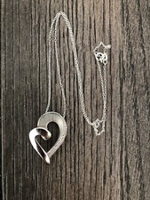 NEW 925 Sterling Silver Smooth Sparkly CZ Open Heart Love Pendant Necklace 18  