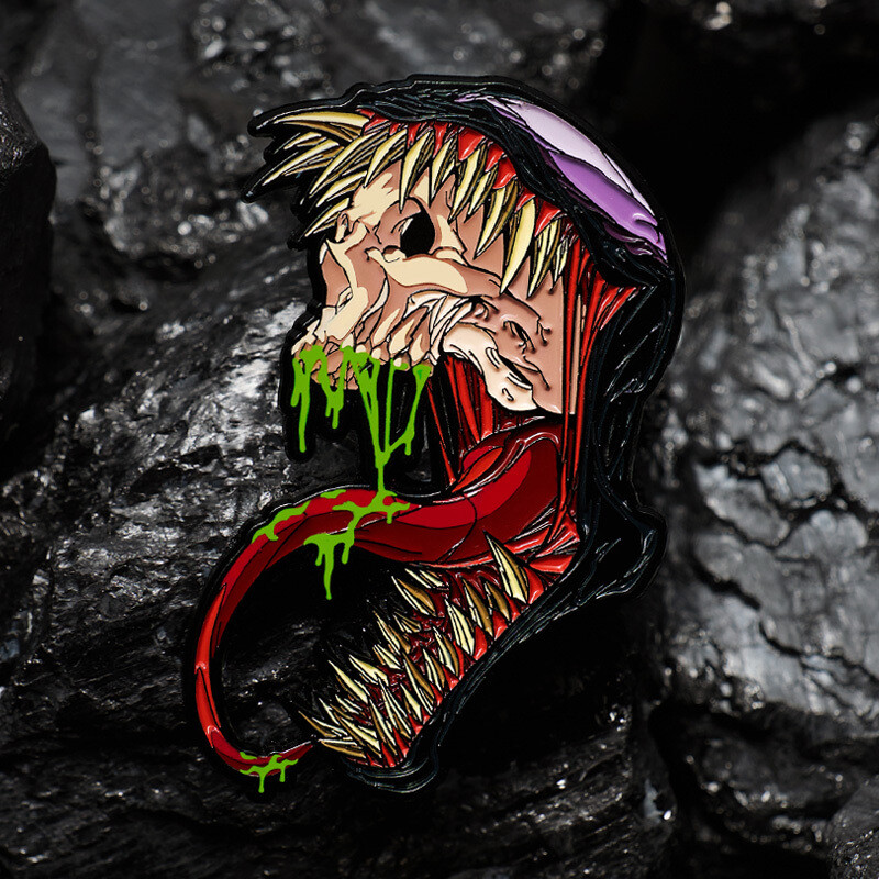 Rare Venom & Skeleton carnage high-grade metal badge Pin brooch