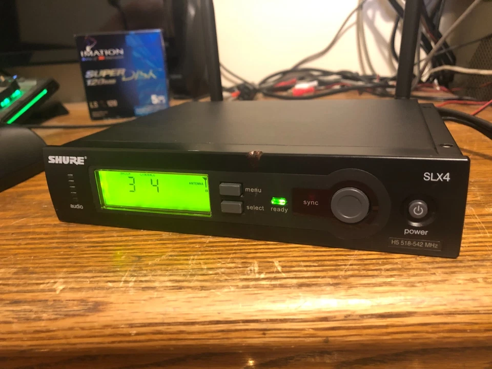 Shure MX890 MX410 10" Desktop Base Microphone SLX4 518-542 MHz Wireless Receiver - Image 4 of 4