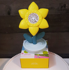 Sun Squad Light-Up Flower Pot Bubble Maker Toy, Ages 3