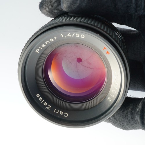 EXCELLENT CONTAX Carl Zeiss Planar T 50mm F/1.4 AEJ Prime Lens - Picture 14 of 18