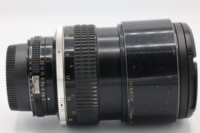 Nikon MF Nikkor 135mm 2.0 AIS analoges Objektiv