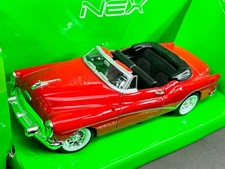 Welly 1/24 Scale Red 1953 Buick Skylark Open Top Diecast Model Car
