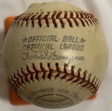 Jerry Koosman Personal Collection 126th Career Victory 20th Win Game Ball Jerry Koosman Personal Collection 126th Career Victory 20th Win Game Ball