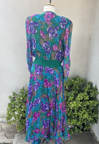 Vtg Silk Chiffon Dress Floral Sz medium Diane Freis Beads Sequins - Picture 2 of 10