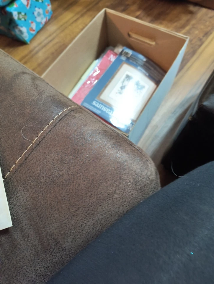 Vintage The Needlecraft Shop "Little Farm" Plastic Canvas Patterns Leaflet 1990 - Image 3 of 4