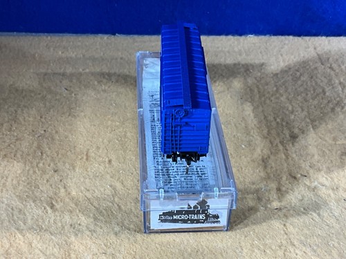 K11-59 TRAIN BOX CAR - N SCALE - KADEE MICRO-TRAINS #20150 - ST CLAIR BLUE WATER - Picture 4 of 10