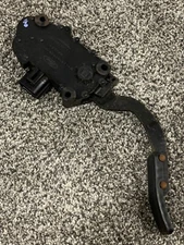 USED 2004-2010 Ford Explorer Accelerator Pedal Sensor Standard Motor APS260