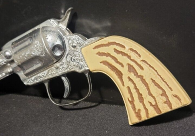 Vintage Kusan Inc. Toy Cap Gun #280 American Cowboy Nashville Tenn