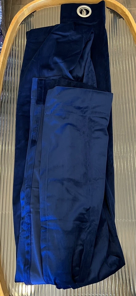Velvet Blue Curtain Panel 145in x 52in - A0190 - Image 2 of 4