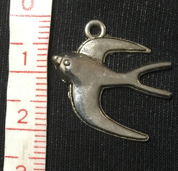 Picture 1 of 4