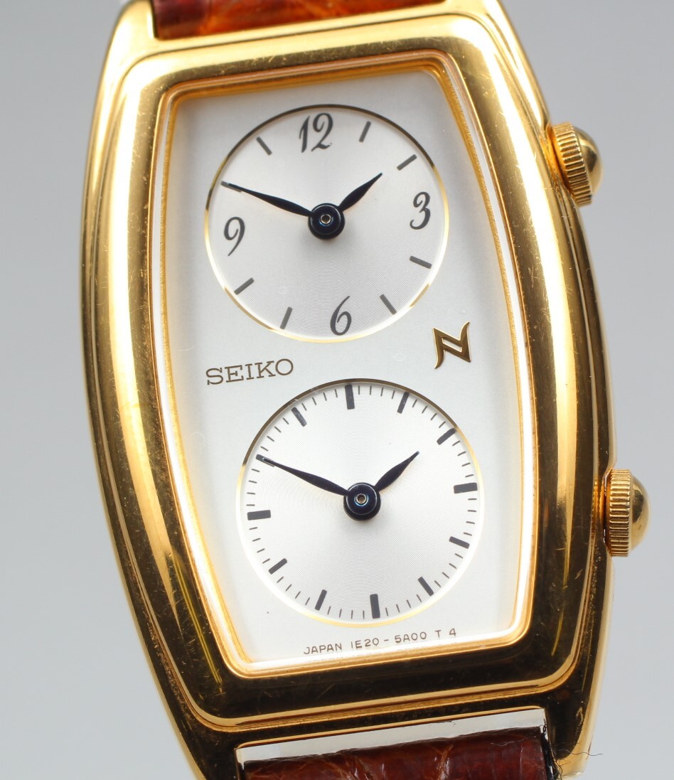 新品電池 SEIKO ノイエ 腕時計 レディース 1E20-3A00 Near MINT] Vintage Seiko Noie 1E20‐3A00 Dual Time Tank 20mm