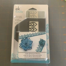 EK Tools Paper Shapers Dimensional Flower Edger Punch - DAHLIA