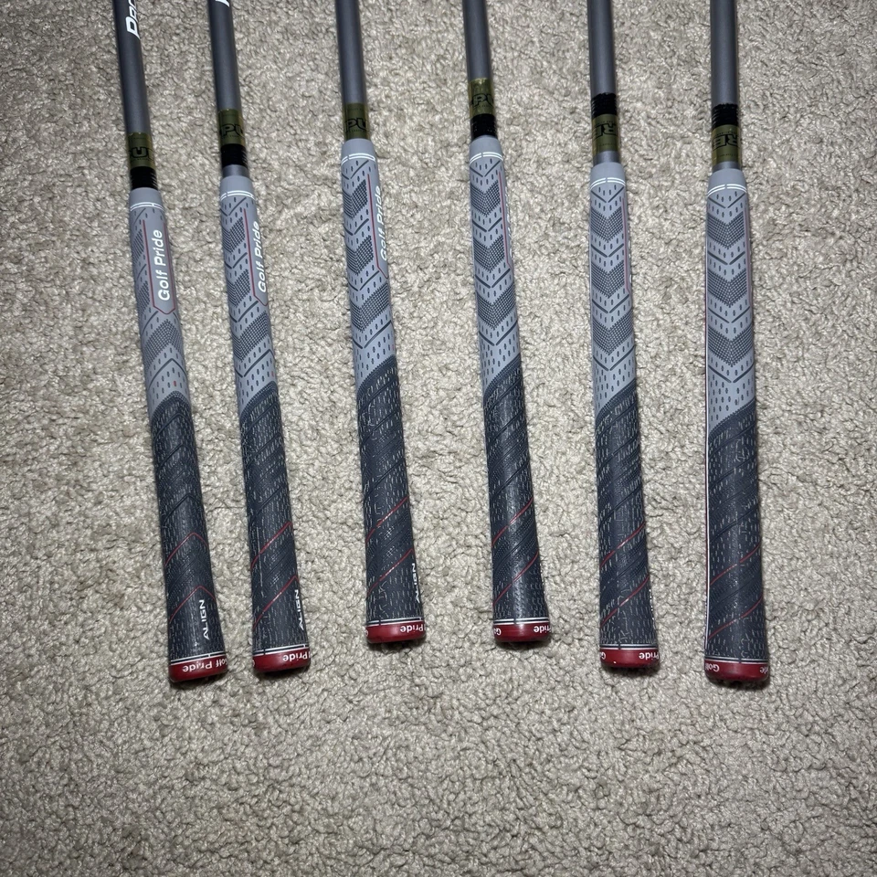 Snake Eyes Fire Forged HS300 Irons Set RH P-5 Iron Pro Launch Blue Nice Grips - Image 4 of 4