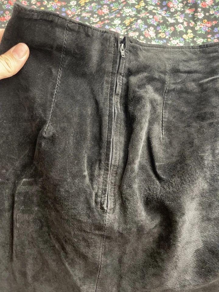 Minifalda vintage de gamuza de cerdo negra Eddie Bauer | Talla 4 Foto 4 de 4