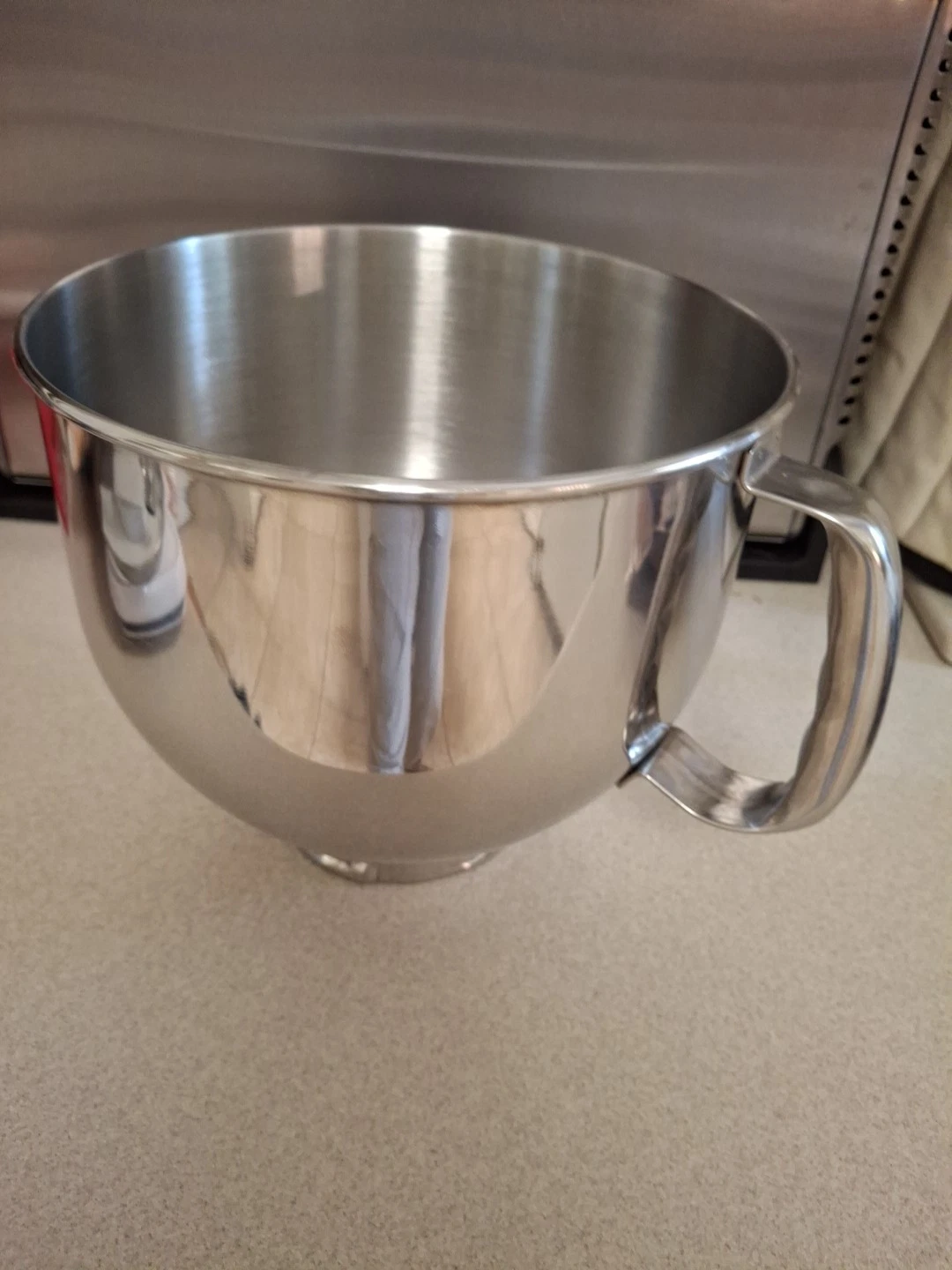 KitchenAid KSM150 Stainless Steel Mixing Bowl With Handle 5 QT