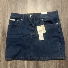 Calvin Klein Stretch Blue Denim Mini Skirt. Sz. 30 8-10 . NWT