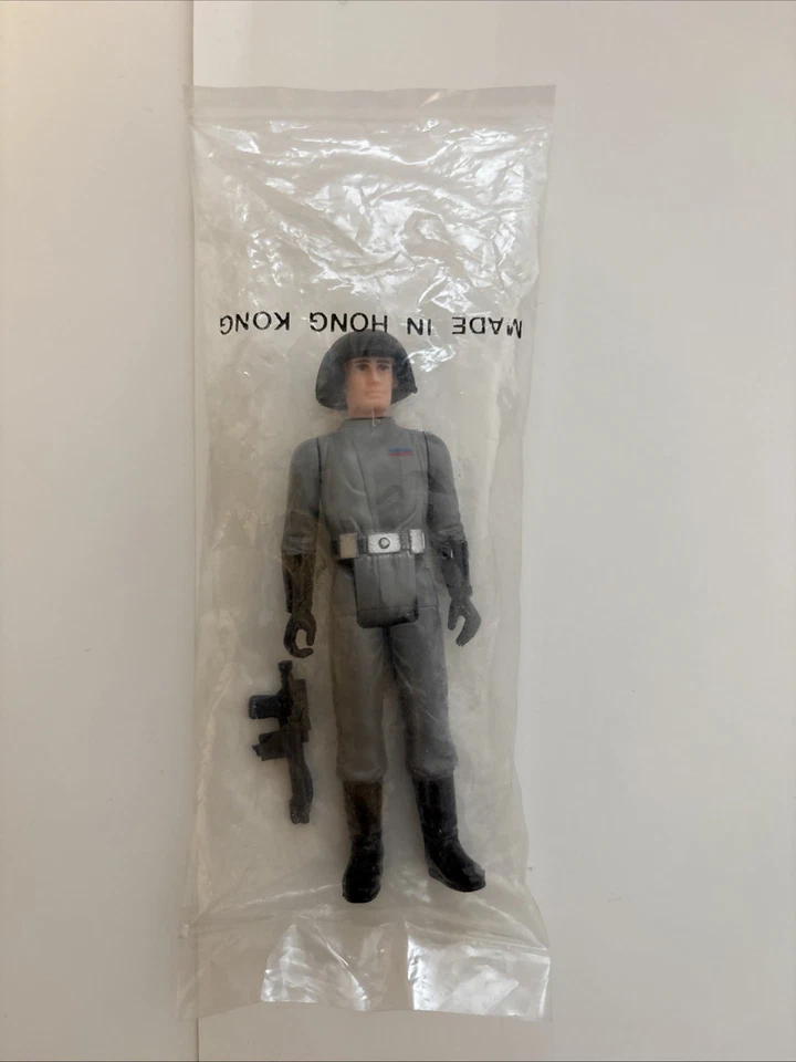 STAR WARS 1977 DEATH STAR SQUAD COMMANDER -SEALED PLASTIC MAIL AWAY HONG KONG - Image 3 of 4