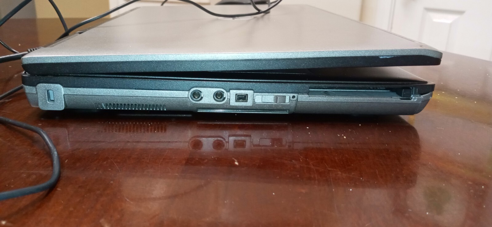 Used Dell Latitude D630 Core 2 Duo 120GB SSD 4GB (Windows 10 Pro Ready) - Picture 7 of 10