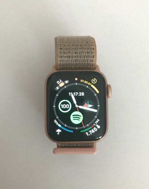 Apple Watch Series 4 GPS 40mm Caja de Aluminio en Plata y Correa Deportiva  en Plata, Reloj Inteligente (MU652TY/A) | Compra online en eBay