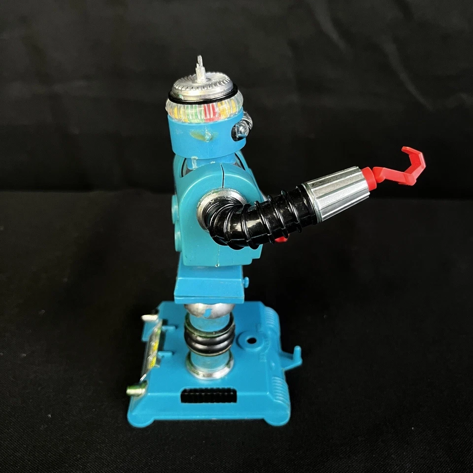 Vintage 1968 Ideal Toys Robot Zeroids Zerak Plastic Toy Parts Untested Space  - Image 4 of 4