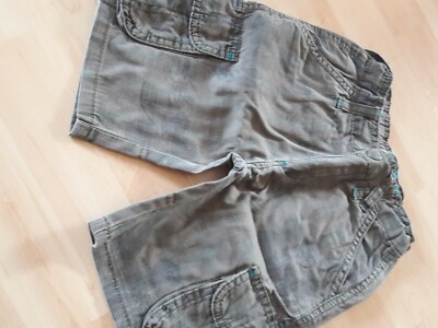 Jungen Shorts Zara khaki gemustert DE 98 ANDERER VERSAND MÖGLICH!