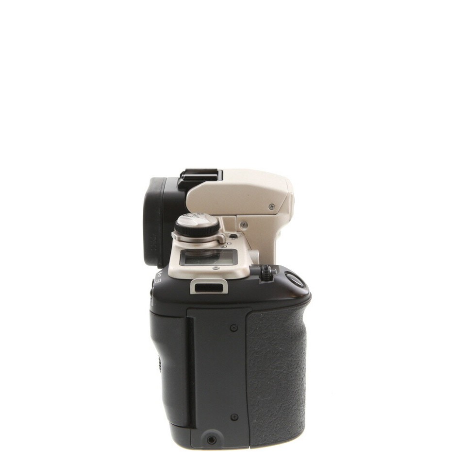 Canon EOS Elan IIE 35mm Camera Body Made in Japan 82966123399 eBay