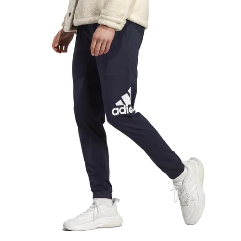 (TG. M) adidas Essentials Single Jersey Tapered Badge of Sport Pants Pantaloni,