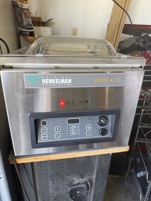 HENKELMAN BOXER  VACUUM SEALER