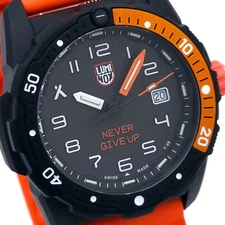 LUMINOX Bear Grylls Never Give Up QZ Black Orange Tested Watch Box Booklet