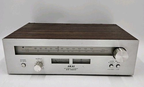 VINTAGE AKAI AM-2200 TUNER FOR PARTS OR REPAIR - POWERS ON See Description 