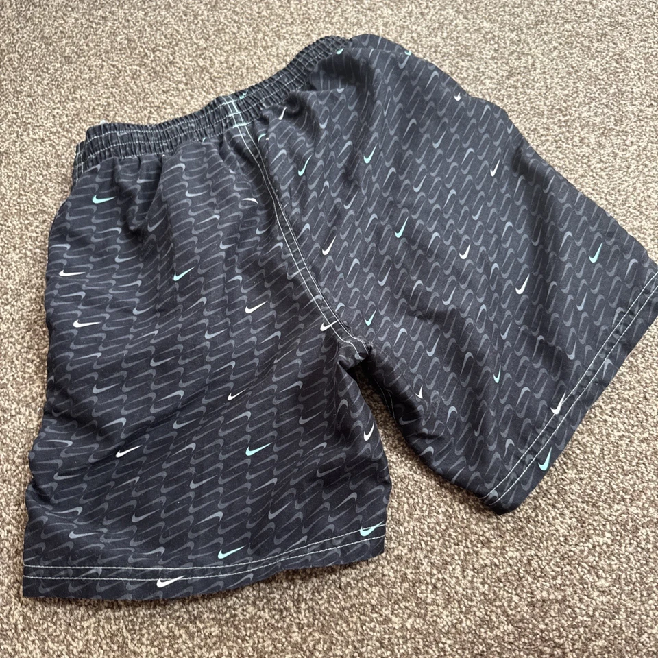 Nike Boys Swim shorts Size Medium - Image 3 of 3
