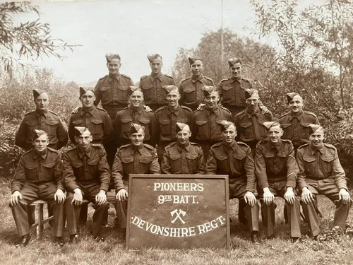 Antique WW1 Military Photograph Devonshire Regiment Pioneers 9th Battalion
