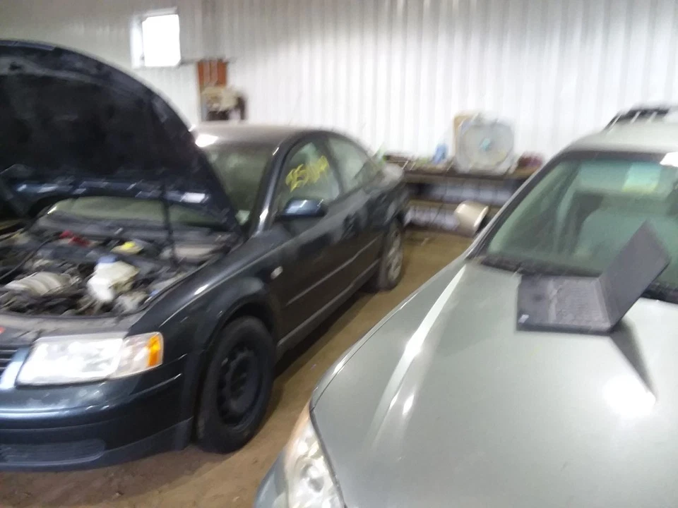 Очиститель модель VIN D 8-значный 2,8 л подходит 97-02 AUDI A4 2103357 - Изображение 2 из 4